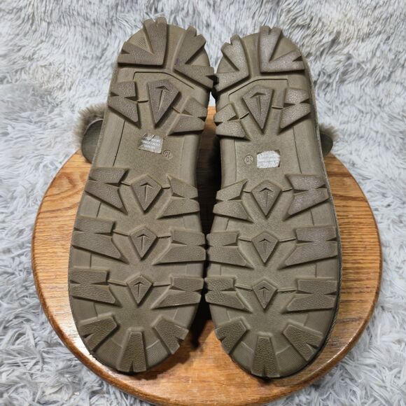 Kirkland Signature Womens 10 Shearling Sheepskin Ultimate Comfort Winter Boots - Picture 5 of 8